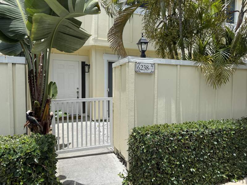2 bedroom Townhouse at 6238 Riverwalk Lane #7, Riverwalk 3, Jupiter — photo 3