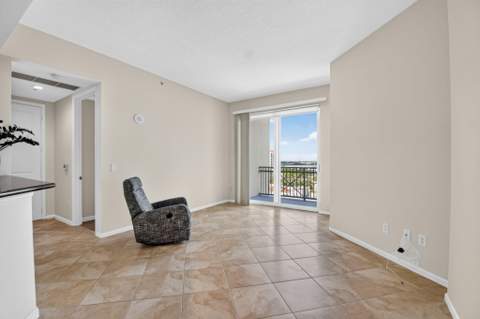403 S Sapodilla Avenue #706, West Palm Beach FL - photo 7 of 55