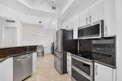 403 S Sapodilla Avenue #706, West Palm Beach FL - photo 13 of 55