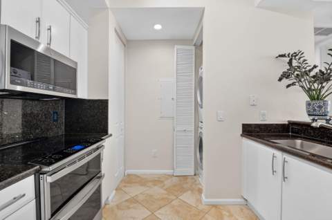 403 S Sapodilla Avenue #706, West Palm Beach FL - photo 15 of 55