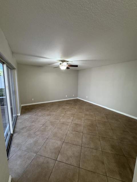 1536 N Lawnwood Circle #3, Fort Pierce FL - photo 10 of 23