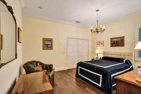 2760 Tecumseh Drive, West Palm Beach FL - photo 24 of 45