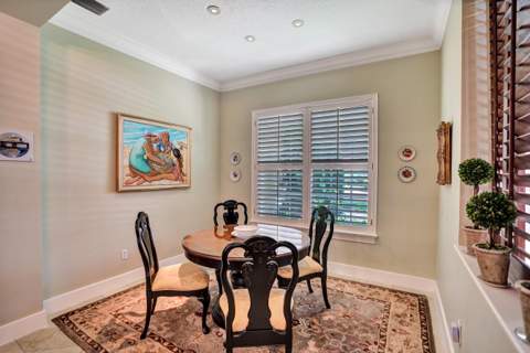 2760 Tecumseh Drive, West Palm Beach FL - photo 16 of 47
