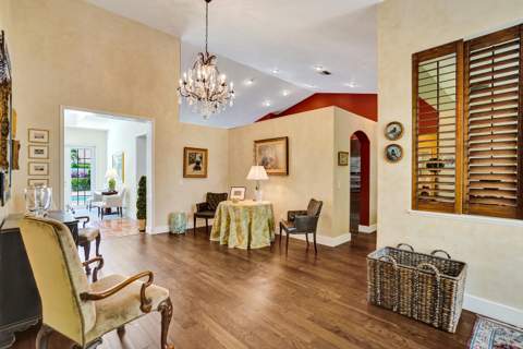 2760 Tecumseh Drive, West Palm Beach FL - photo 14 of 47