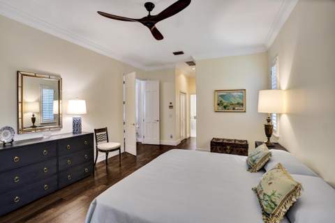 2760 Tecumseh Drive, West Palm Beach FL - photo 17 of 47
