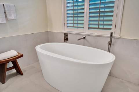 2760 Tecumseh Drive, West Palm Beach FL - photo 22 of 47