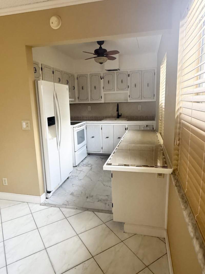 2 bedroom Condominium at 814 Burgundy Q, Kings Point Burgundy Condos, Delray Beach — photo 3