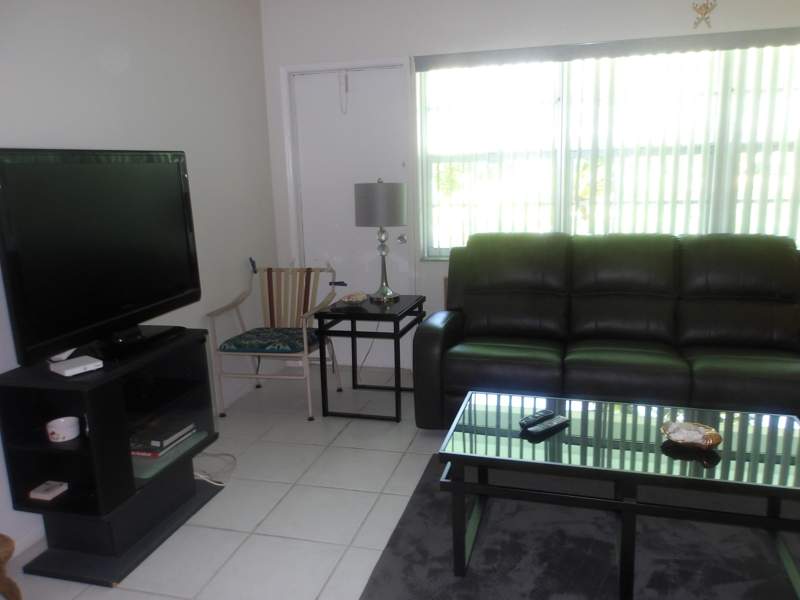 1 bedroom Condominium at 5200 NE 24th Terrace #C116, Maybury Mansions Condo, Fort Lauderdale — photo 3