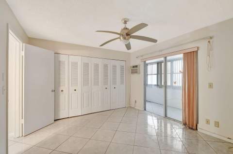 70 Camden C, West Palm Beach FL - photo 10 of 28