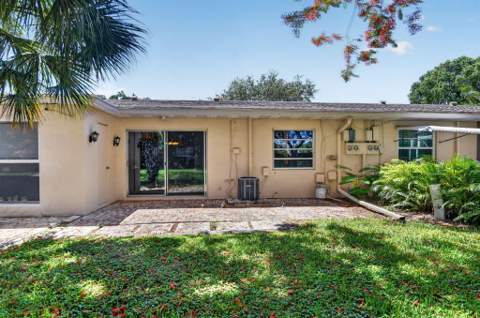 20846 Vinesta Circle, Boca Raton FL - photo 22 of 36