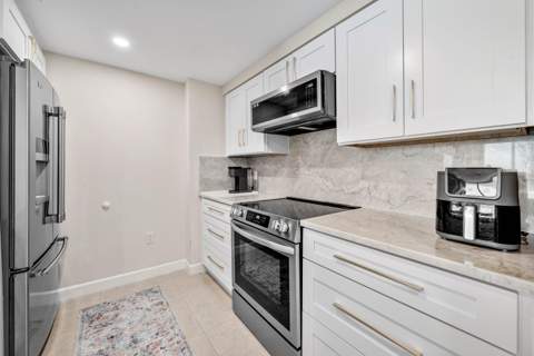 625 Casa Loma Boulevard #1408, Boynton Beach FL - photo 8 of 63