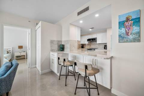 625 Casa Loma Boulevard #1408, Boynton Beach FL - photo 10 of 63