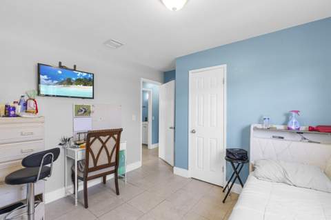 3280 NW 13th Court, Lauderhill FL - photo 9 of 16