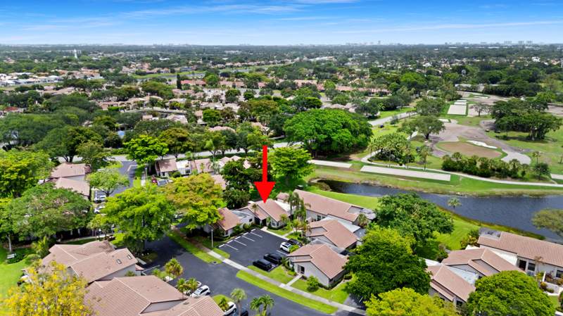 2 bedroom Villa at 3018 Lake Shore Drive, Lakes of Deer Creek, Deerfield Beach — photo 2