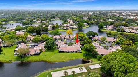 3018 Lake Shore Drive, Deerfield Beach FL - photo 9 of 36