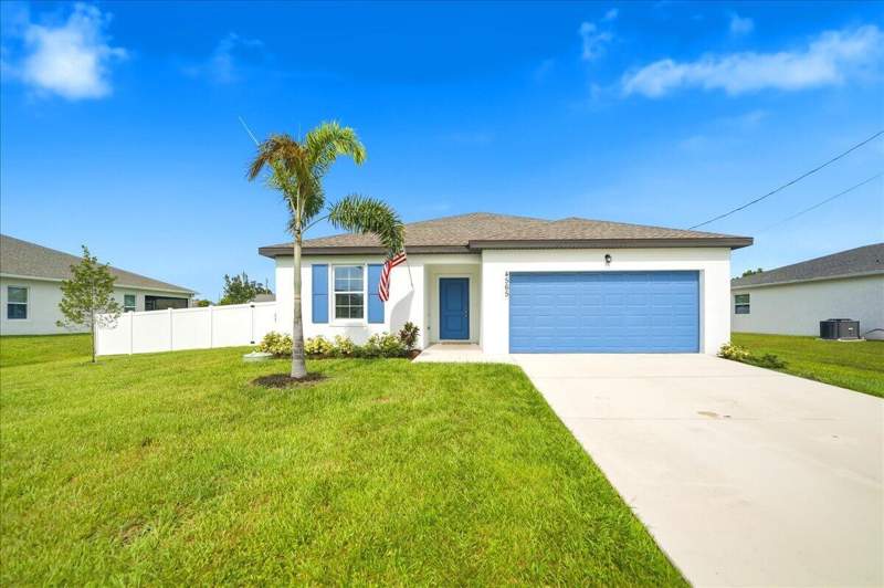 4 bedroom Single Family Residence at 4565 SW Scope Street, Port St Lucie Section 33, Port St. Lucie — photo 2