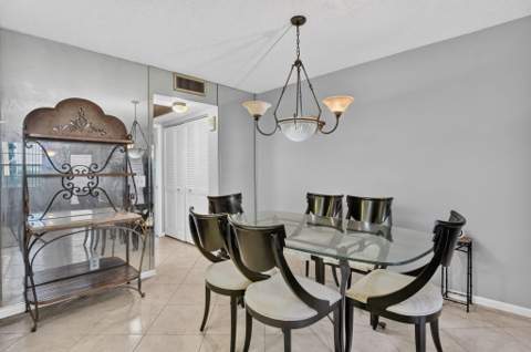 3090 Wolverton, Boca Raton FL - photo 7 of 41