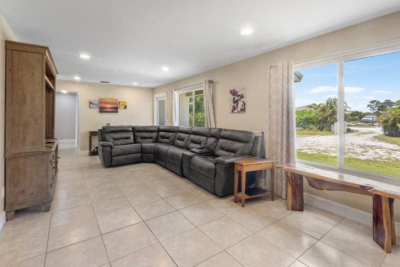 3 bedroom Single Family Residence at 12944 68th Street, The Acreage, The Acreage — photo 4