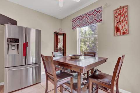 4701 Foxtail Palm Court, Greenacres FL - photo 10 of 39