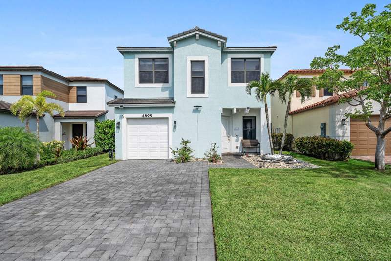 3 bedroom Single Family Residence at 4895 Sand Dollar Drive, Sky Cove South Phase 1 A, Westlake — photo 2