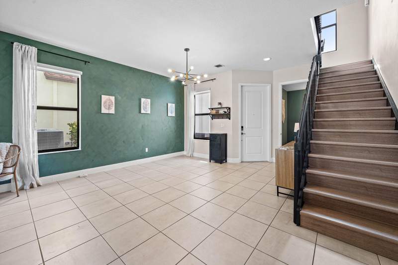 3 bedroom Single Family Residence at 4895 Sand Dollar Drive, Sky Cove South Phase 1 A, Westlake — photo 3