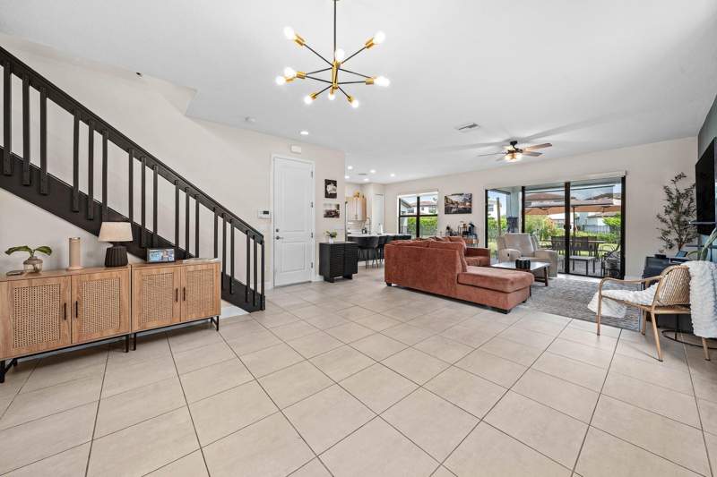 3 bedroom Single Family Residence at 4895 Sand Dollar Drive, Sky Cove South Phase 1 A, Westlake — photo 5