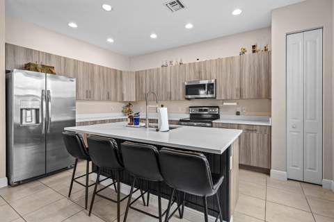 4895 Sand Dollar Drive, Westlake FL - photo 10 of 41