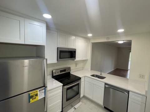 143 NW 93rd Avenue #202, Pembroke Pines FL - photo 6 of 6