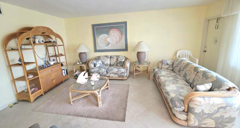 2 bedroom Stock Cooperative at 3200 NE 7th Court #202b, Oceanside Apartments Co-Op, Pompano Beach — photo 4