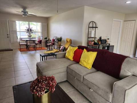 5668 Travelers Way, Fort Pierce FL - photo 6 of 28