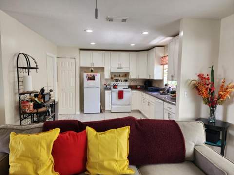 5668 Travelers Way, Fort Pierce FL - photo 9 of 28