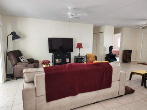 5668 Travelers Way, Fort Pierce FL - photo 13 of 28