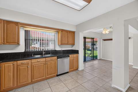 9925 Frangipani Tree Way #B, Boynton Beach FL - photo 15 of 29