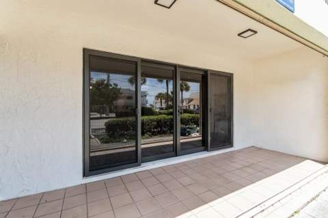 4140 N Ocean Drive #101e, Lauderdale-By-The-Sea FL - photo 21 of 30