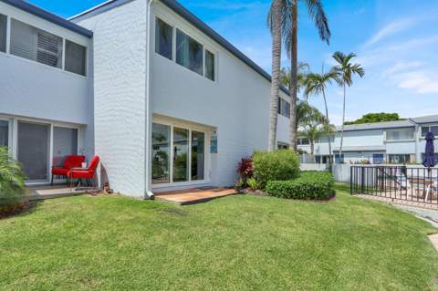 129 Lehane Terrace #133, North Palm Beach FL - photo 9 of 41