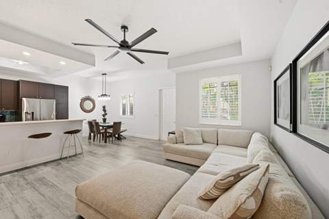 518 N Federal Highway #14, Lake Worth FL - photo 6 of 36