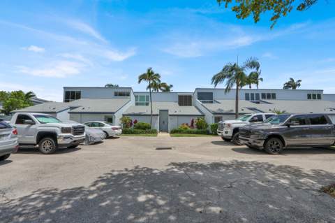 129 Lehane Terrace #133, North Palm Beach FL - photo 19 of 41