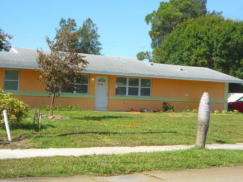 6 bedroom Single Family Residence at 2162 NW 28th Street, Ziladen Properties, Oakland Park — photo 2