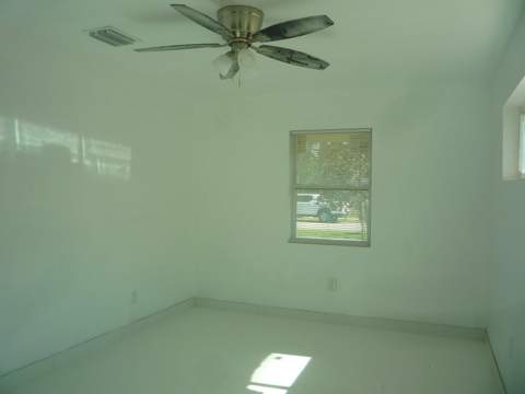 2162 NW 28th Street, Oakland Park FL - photo 15 of 21