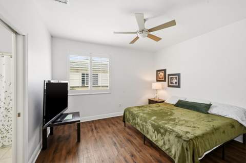 518 N Federal Highway #14, Lake Worth FL - photo 23 of 36
