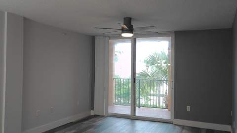 1000 Scotia Drive #304, Hypoluxo FL - photo 7 of 26