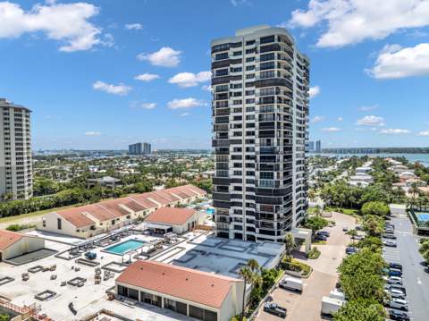 4100 N Ocean Drive #1101, Riviera Beach FL - photo 8 of 77