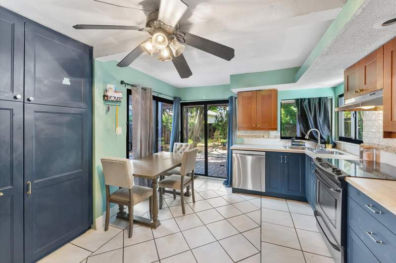 2 bedroom Single Family Residence at 1326 SW 23rd Avenue, Holland Sub No 2, Fort Lauderdale — photo 5