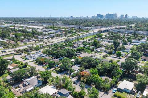 1326 SW 23rd Avenue, Fort Lauderdale FL - photo 23 of 29