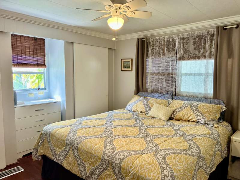 2 bedroom Manufactured Home at 1552 S 33rd Road, Orangebrook, Hollywood — photo 5