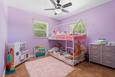 520 SE Dolphin Drive, Stuart FL - photo 18 of 30