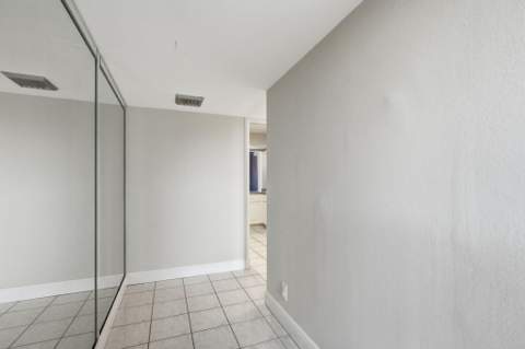 124 Lakeshore Drive #8280, North Palm Beach FL - photo 17 of 47