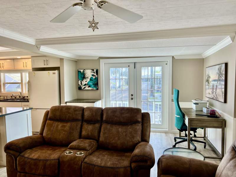 2 bedroom Mobile Home at 1554 S 33rd Road, Orangebrook Harbor, Hollywood — photo 3