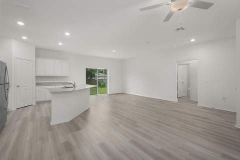 1613 SE Grapeland Avenue, Port St. Lucie FL - photo 14 of 21