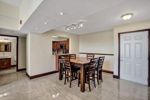 1350 SE 3rd Avenue #406, Dania Beach FL - photo 7 of 37